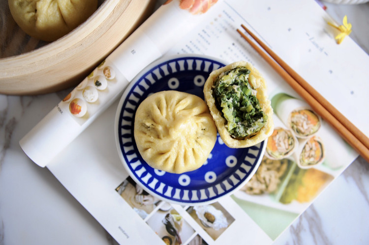 苔菜玉米面包子的做法