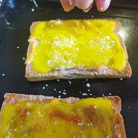 #刘畊宏女孩减脂饮食#芝士爆浆吐司的做法图解7