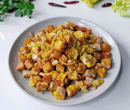 辣孜葱肠蛋炒馍的做法