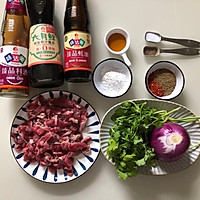 牛肉最好吃的做法❗巨滑嫩香辣孜然牛肉的做法图解1