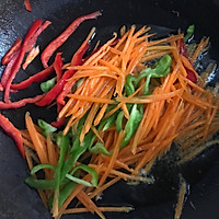 茭白炒三丝的做法图解16