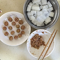 冬瓜丸子汤的做法图解1