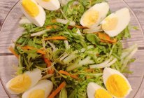 #珍选捞汁 健康轻食季#苦苣鸡蛋沙拉——减脂餐的做法