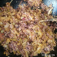 香气四溢的辣白菜炒饭