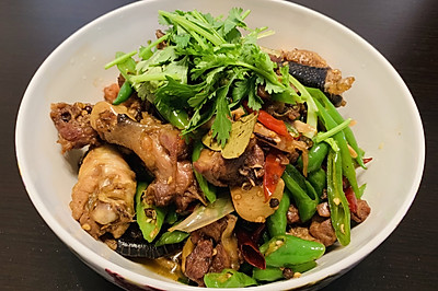 尖椒炒鸡
