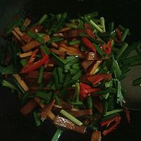 韭菜豆腐干的做法图解6