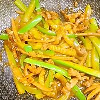 西葫芦炒鸭胸的做法图解8