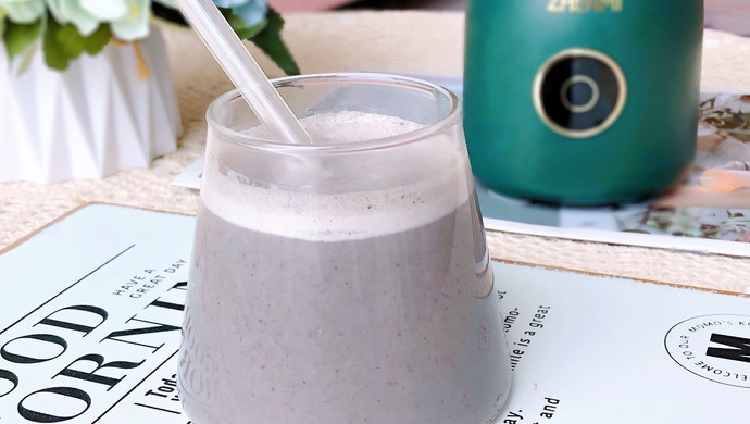 椰香黑芝麻豆奶