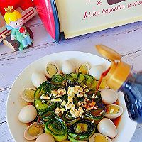 #珍选捞汁 健康轻食季#捞汁黄瓜卷鹌鹑蛋的做法图解8