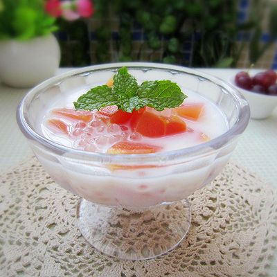 夏日清凉甜品——奶香木瓜西米露
