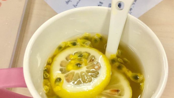 柠檬百香果茶