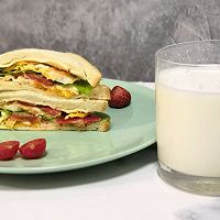 简单快速的早餐—鸡蛋三明治的做法图解5