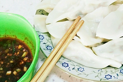韭菜猪肉豆干水饺