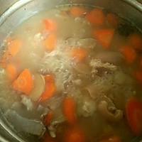 胡萝卜羊肉汤的做法图解3