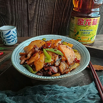 干锅土豆片