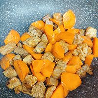 #豪吉小香风 做菜超吃香#胡萝卜烧牛肉的做法图解4