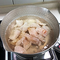 超开胃酸汤鱼片肥牛锅的做法图解5