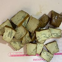 花儿麻辣鸡翅尖的做法图解4
