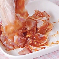 #肉食主义狂欢#感觉难但很简单的小白料理，韩国春川鸡的做法图解5
