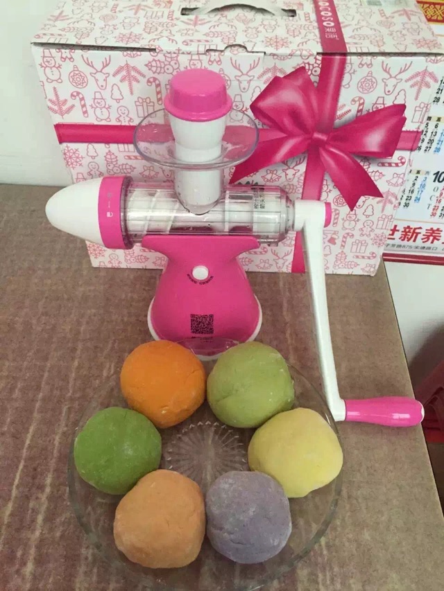 彩色水饺的做法图解3