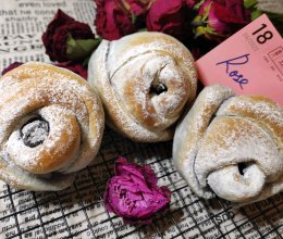 玫瑰花型面包：浪漫可以多一点！的做法