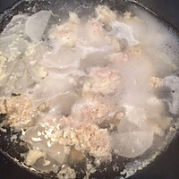猪肉丸子粉丝汤的做法图解6