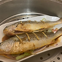 #以美食的名义说爱她#蒸黄花鱼的做法图解5