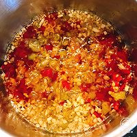 超好吃的万能百搭酱料——葱香蒜蓉泡椒酱的做法图解9