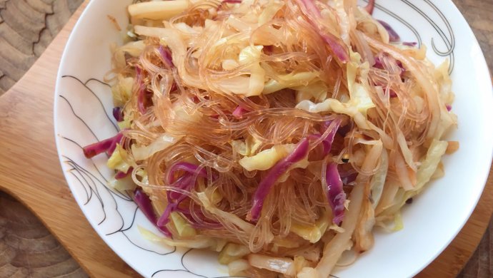包菜炒粉丝