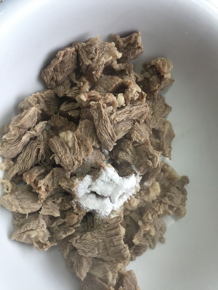 牛肉汤的做法图解2