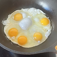 白菜豆腐鸡蛋汤的做法图解3