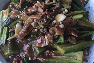 速炒秋葵（羊角豆）好吃又美味