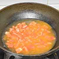 #养生打卡#番茄菠菜巴沙鱼汤的做法图解5