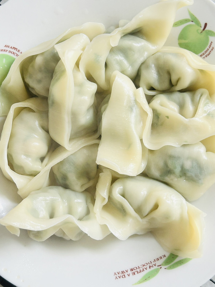 荠菜饺子的做法