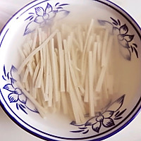 #少盐饮食 轻松生活#三鲜豆腐汤的做法图解2