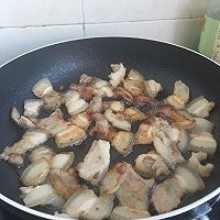 下饭菜蒜苗回锅肉。的做法图解3