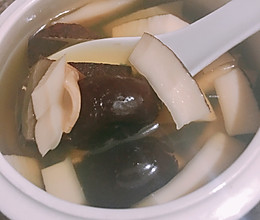 整只椰子椰汁炖花胶的做法