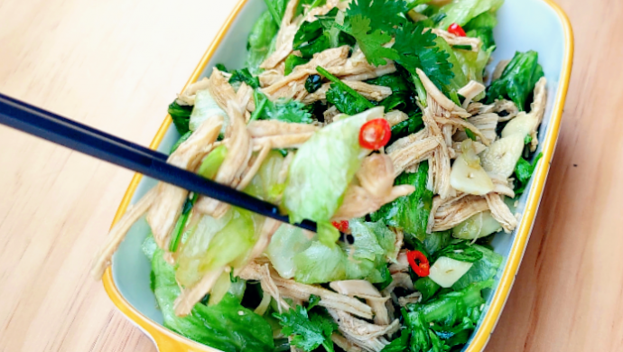 生菜鸡胸肉简餐