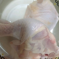 经典川菜芋儿鸡的做法图解1