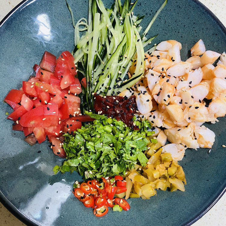 健身达人的减脂餐：韩式拌饭酱豆腐皮卷的做法