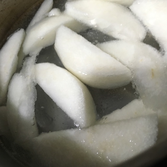 雪梨冰糖燕窝的做法图解1