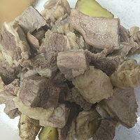 【红烩口味】红酒番茄炖牛腩的做法图解5