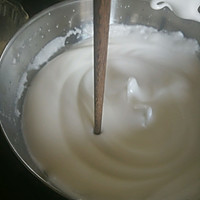 酸奶海绵杯子蛋糕(制作顺序优化版)的做法图解9