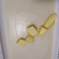 #奶香此刻，焙有钱花#新手零失败！雀巢淡奶油承包雪媚娘的绵密的做法图解6