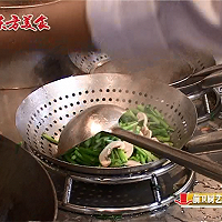 口蘑小青菜的做法图解5