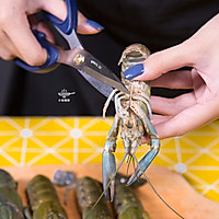 蓝虾浓汤+香煎蓝龙的做法图解3