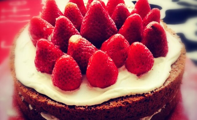 草莓可可蛋糕