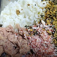 芝士金枪鱼饭球的做法图解1