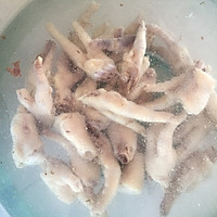 凉拌鸡爪的做法图解3