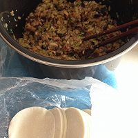 白菜猪肉饺子的做法图解5